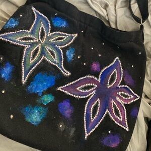 flower rhinestone tote bag(real rhinestones) i do accept offers!!